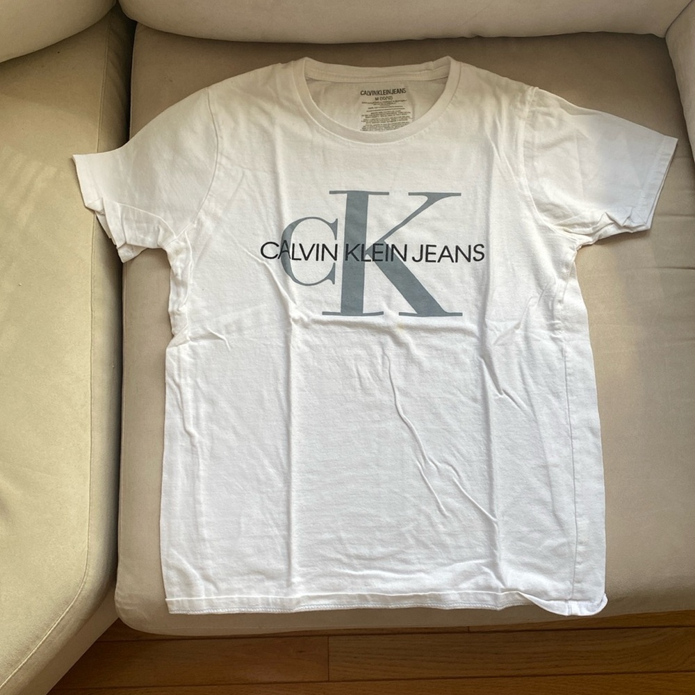 Calvin Klein T